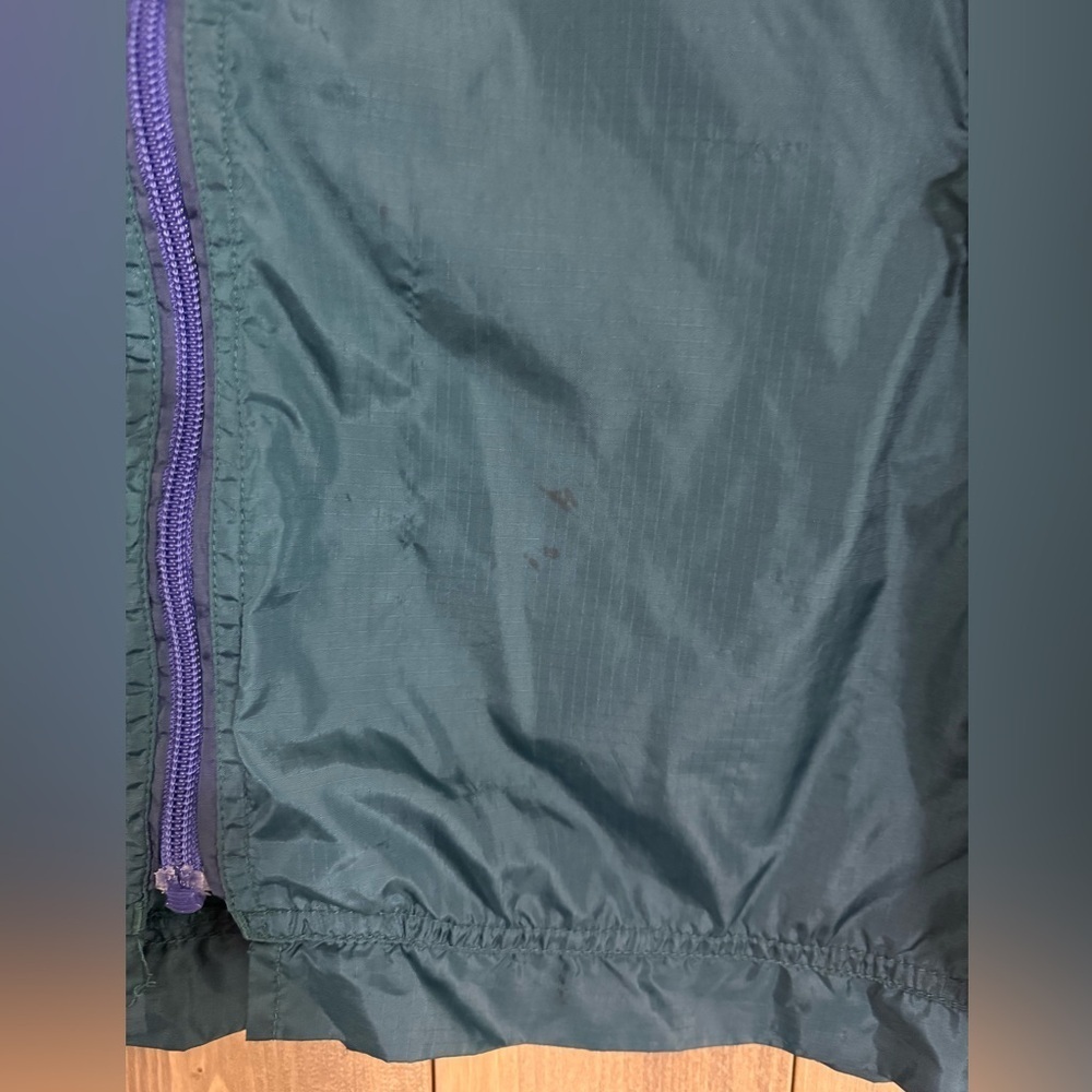 Vintage L.L. Bean Teal Nylon Windbreaker Jacket Purple Zips Womens L - Picture 5 of 8
